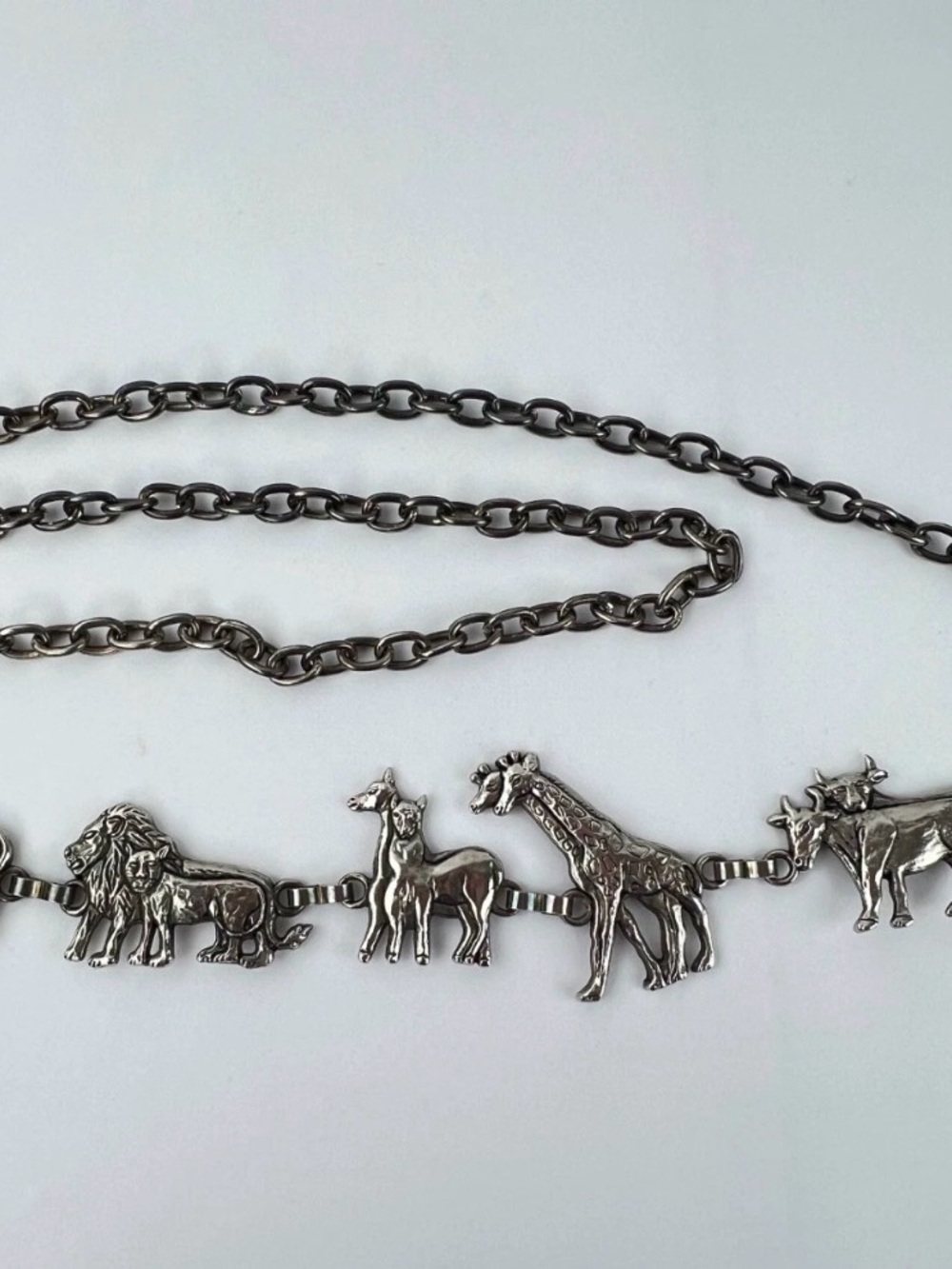 Vintage 1980’s Silver Safari Animal Link Belt
